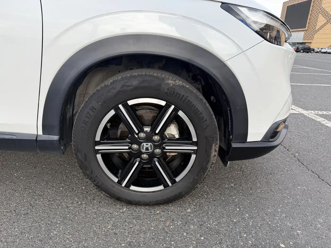 Photo 13 - Honda Vezel