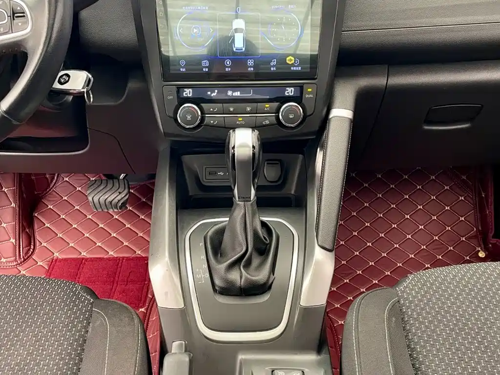 Renault Kadjar 2017 2016 2.0L 2WD Leading