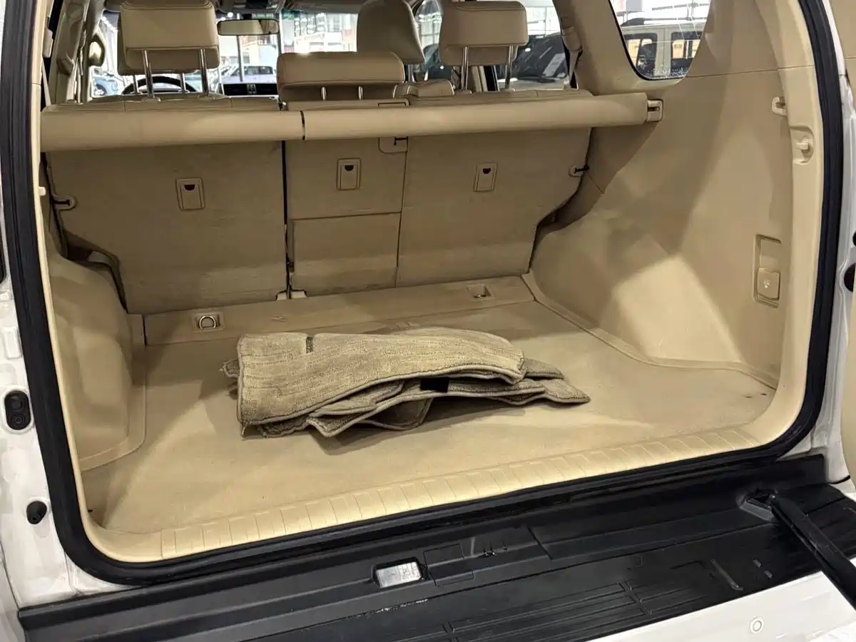 Toyota Prado (Import) 2014 2.7L Automatic Standard Edition фото 10