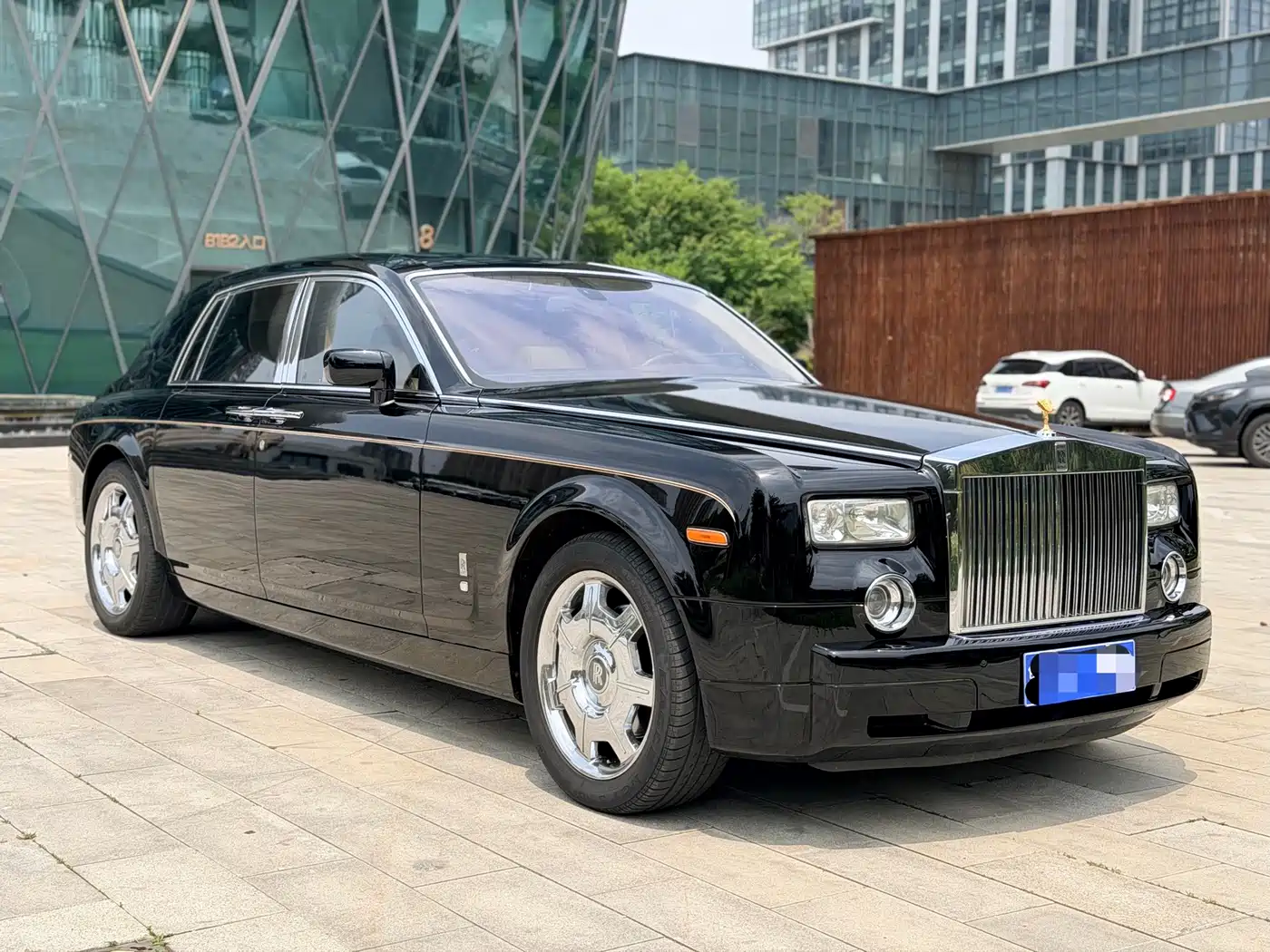 Rolls-Royce Phantom 2007 2004 Model 6.7L Standard Version