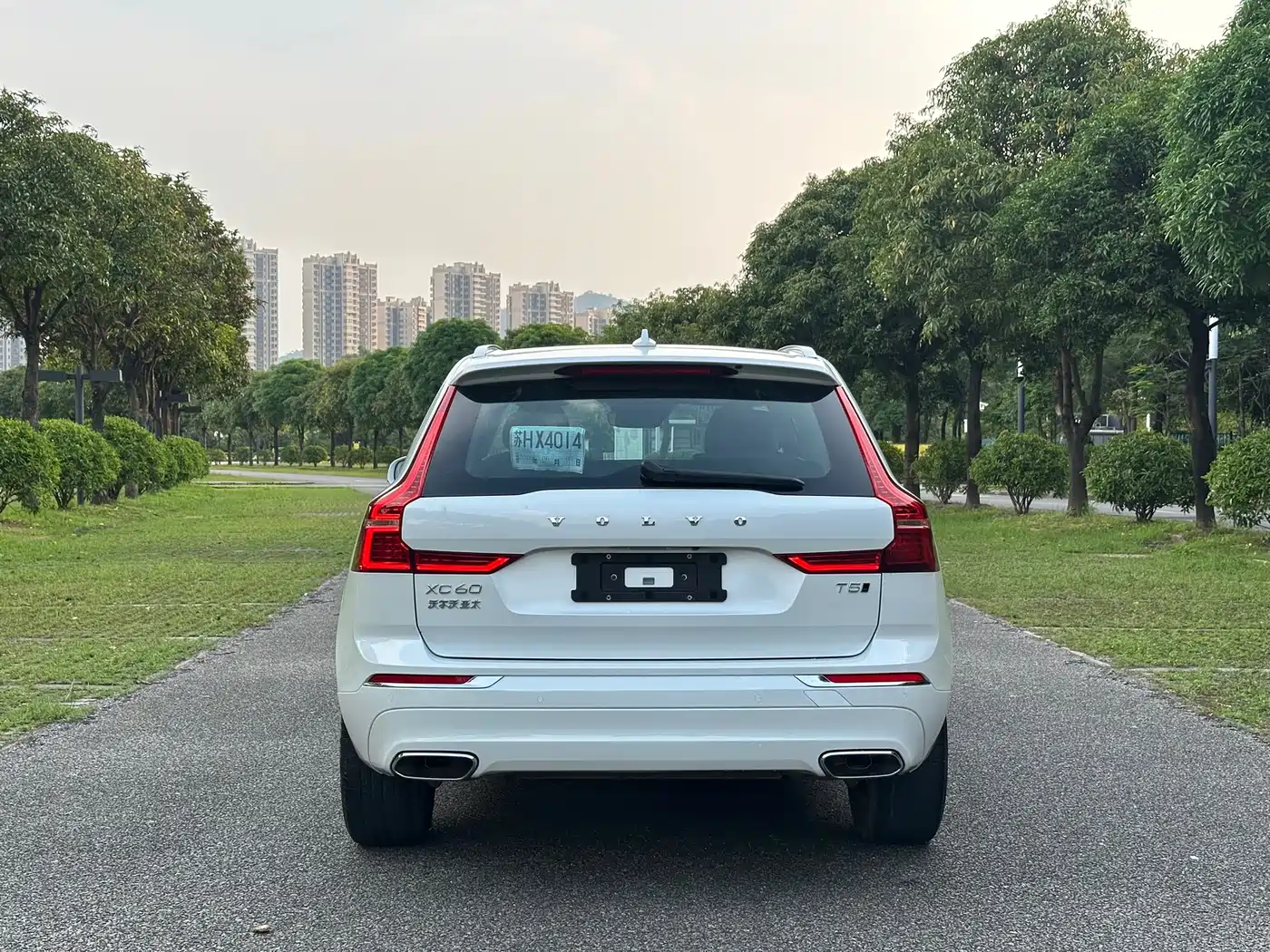 Фото 17 - Volvo XC60