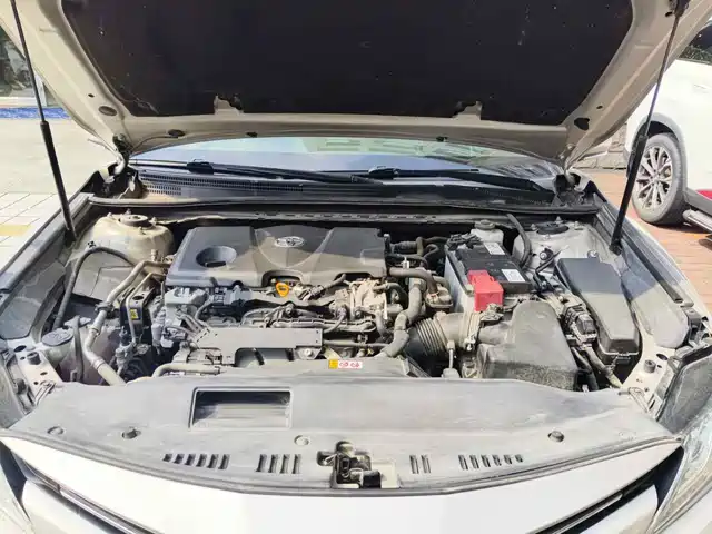 Toyota Camry 2019 Facelift 2.5G Luxury Edition — фото 3