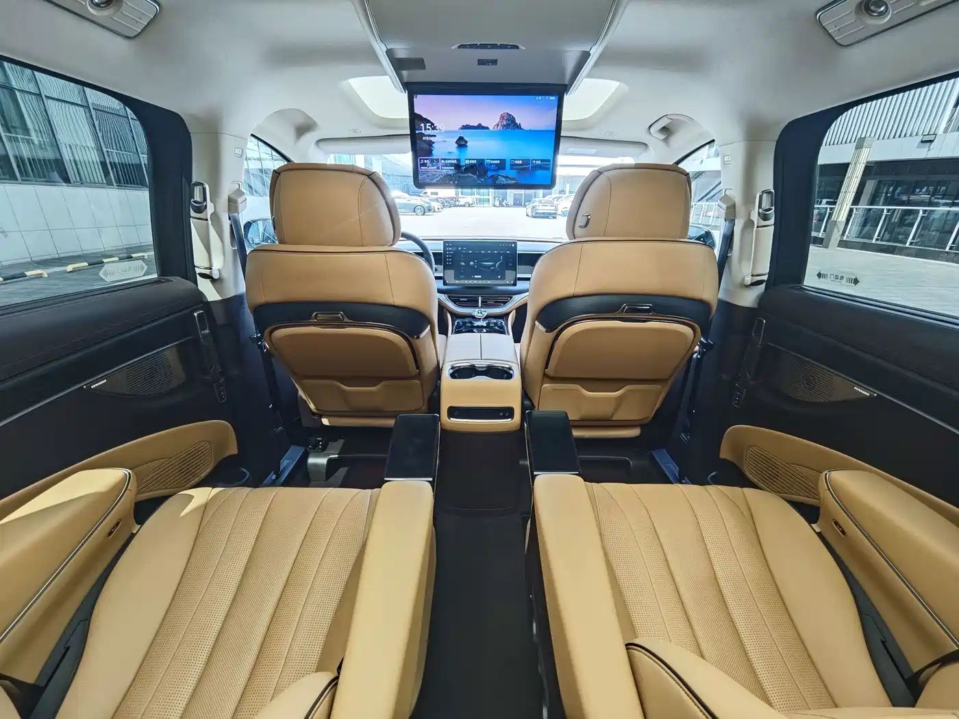 Denza D9 2025 2024 DM-i 980 AWD Prestige