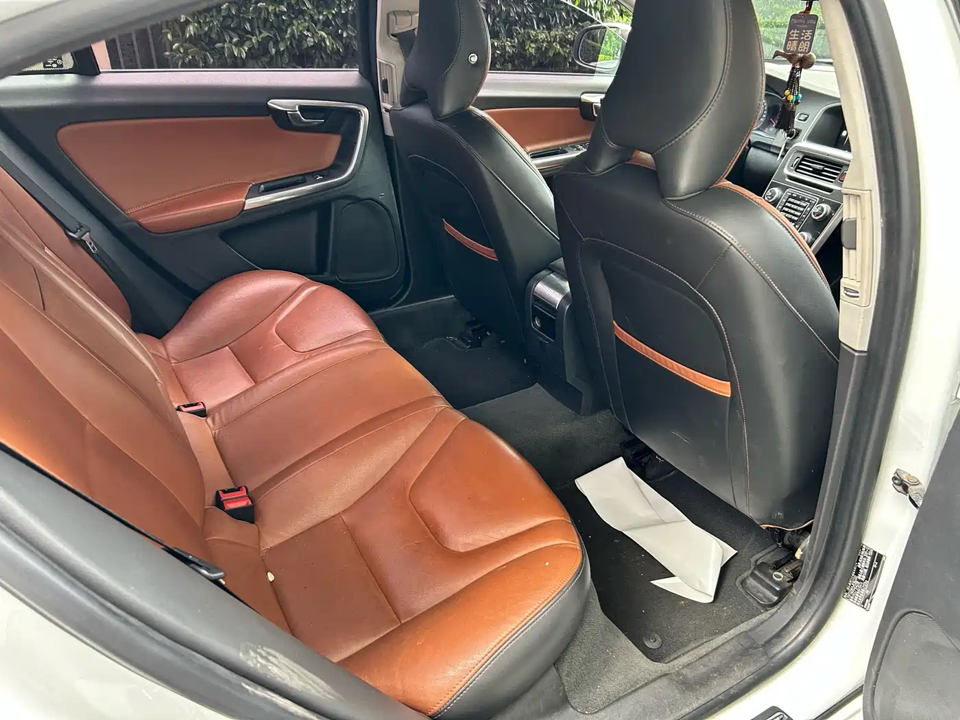 Фото 16 - Volvo S60