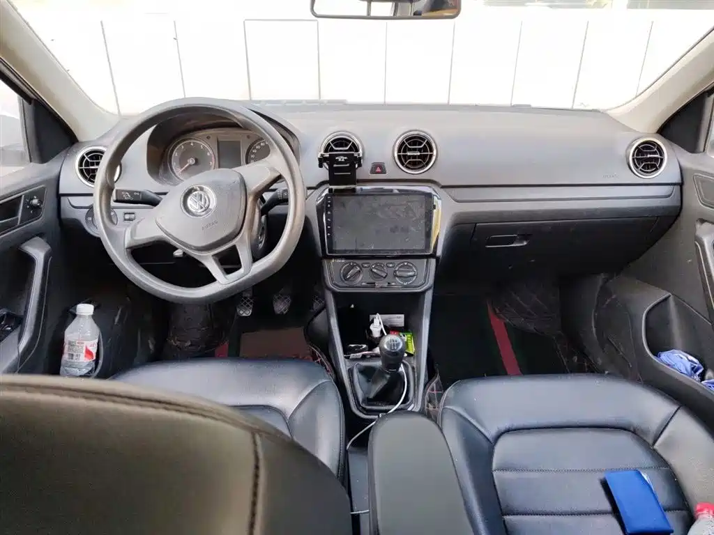 Volkswagen Jetta 2019 Dream Edition 1.4L Manual Fashion фото 13
