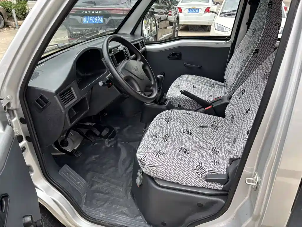 Wuling Motors Wuling Zhiguang 2023 2023 1.5L Utility 5/7-seater