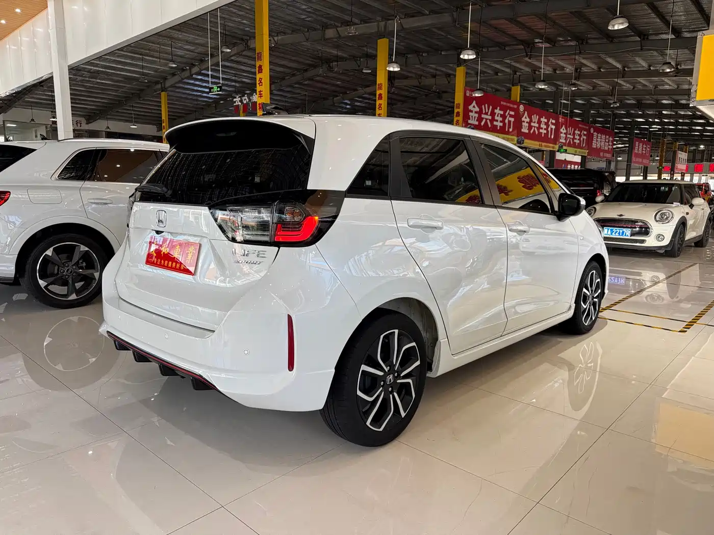 Honda LIFE 2022 2021 1.5L CVT SPORT Heartbeat Edition