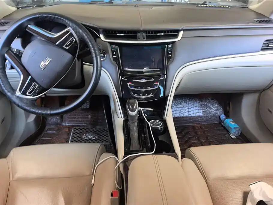 Cadillac XTS 2016 28T Technology фото 12