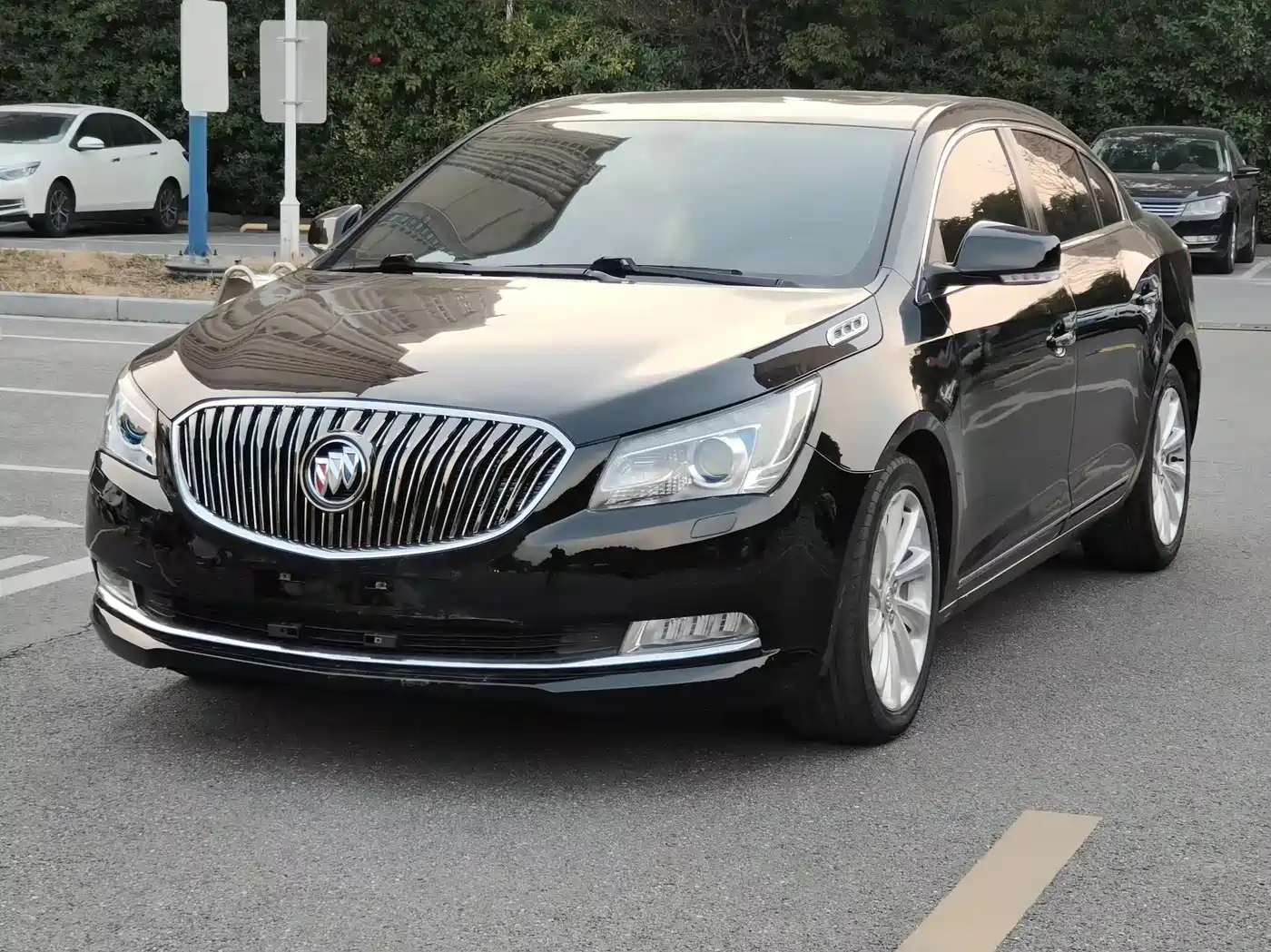 Buick LaCrosse 2013 2.4L SIDI Elite Comfort