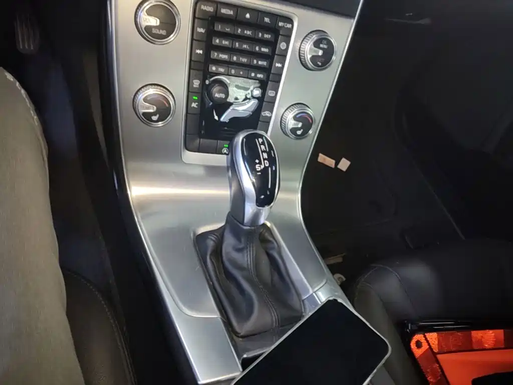 Photo 14 - Volvo S60