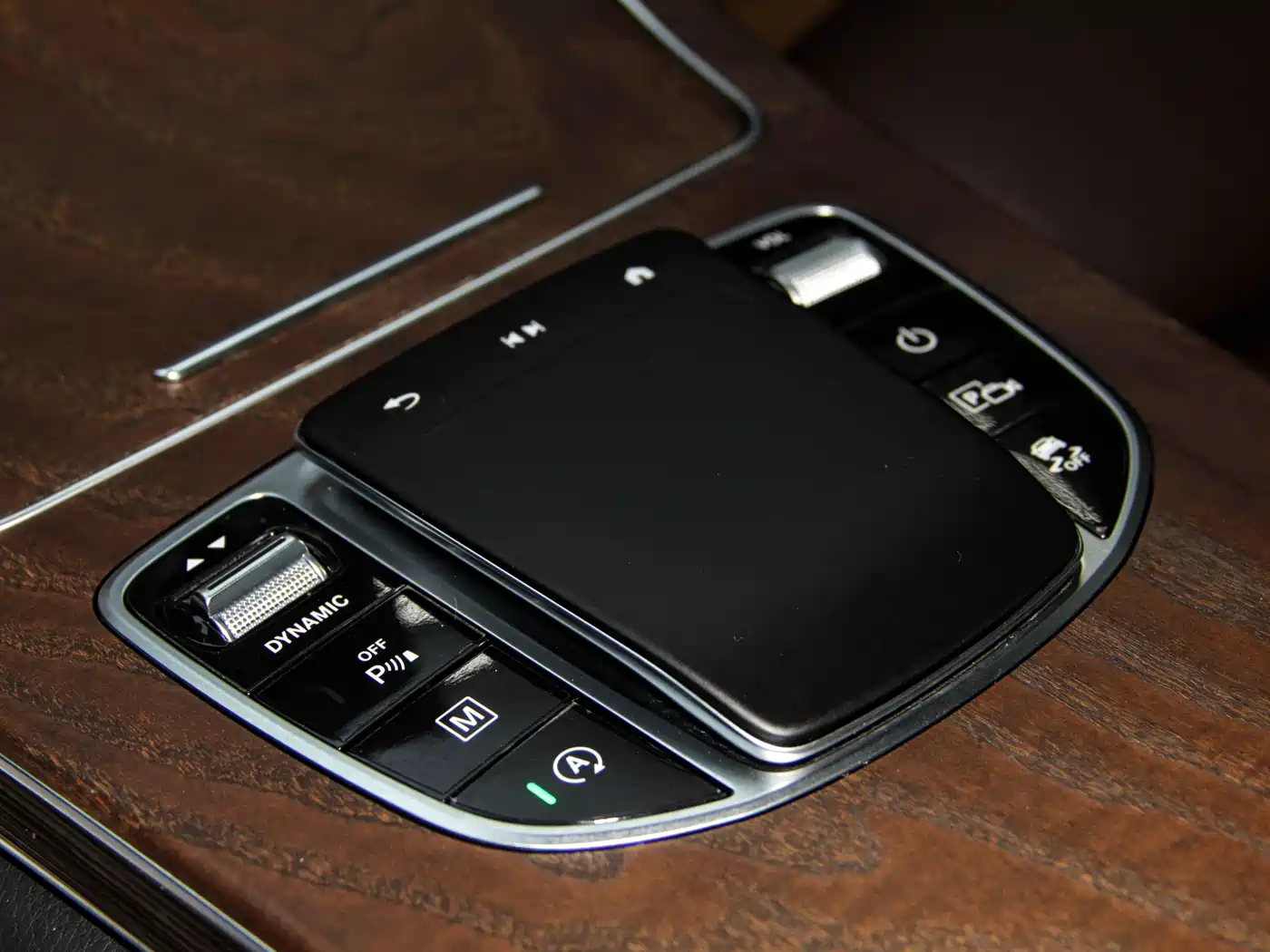 Mercedes-Benz GLC 2022 Model GLC 300 L 4MATIC Dynamic Edition фото 10