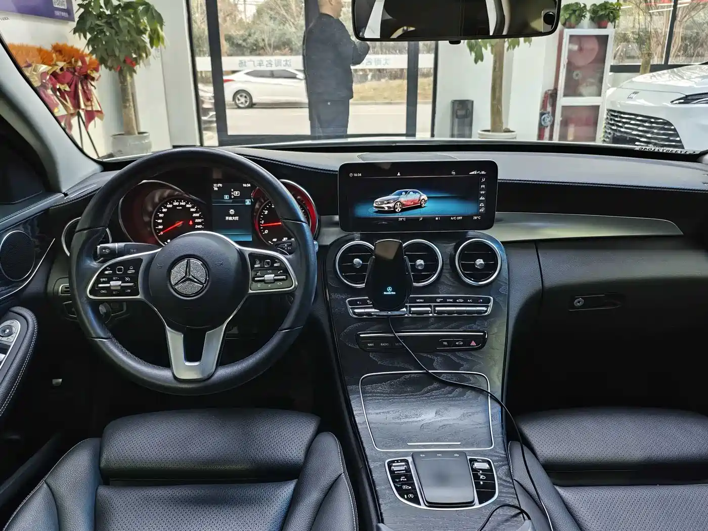 Mercedes-Benz C-Class 2019 C 180 L Fashion Sport Edition фото 6