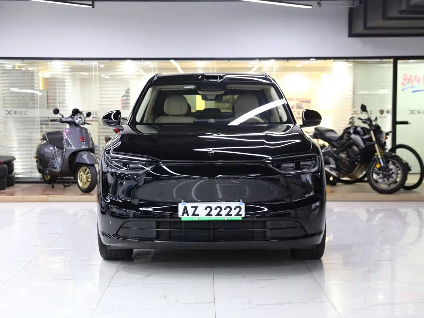 AITO Wenjie AITO M7 2026 Extended Range Max AWD 5-seater фото 3