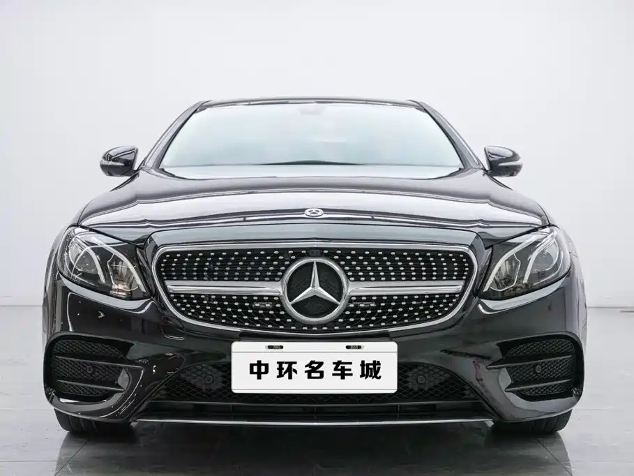 Mercedes-Benz E-Class, миниатюра 3
