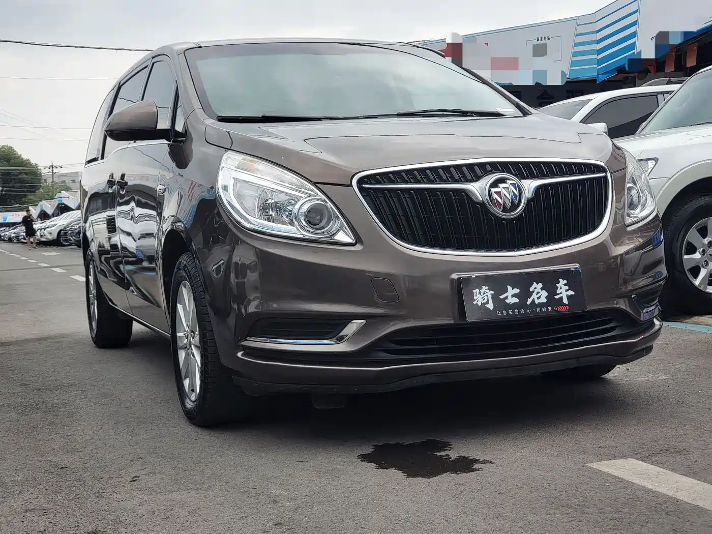 Buick GL8 2017 25S Comfort China V фото 3