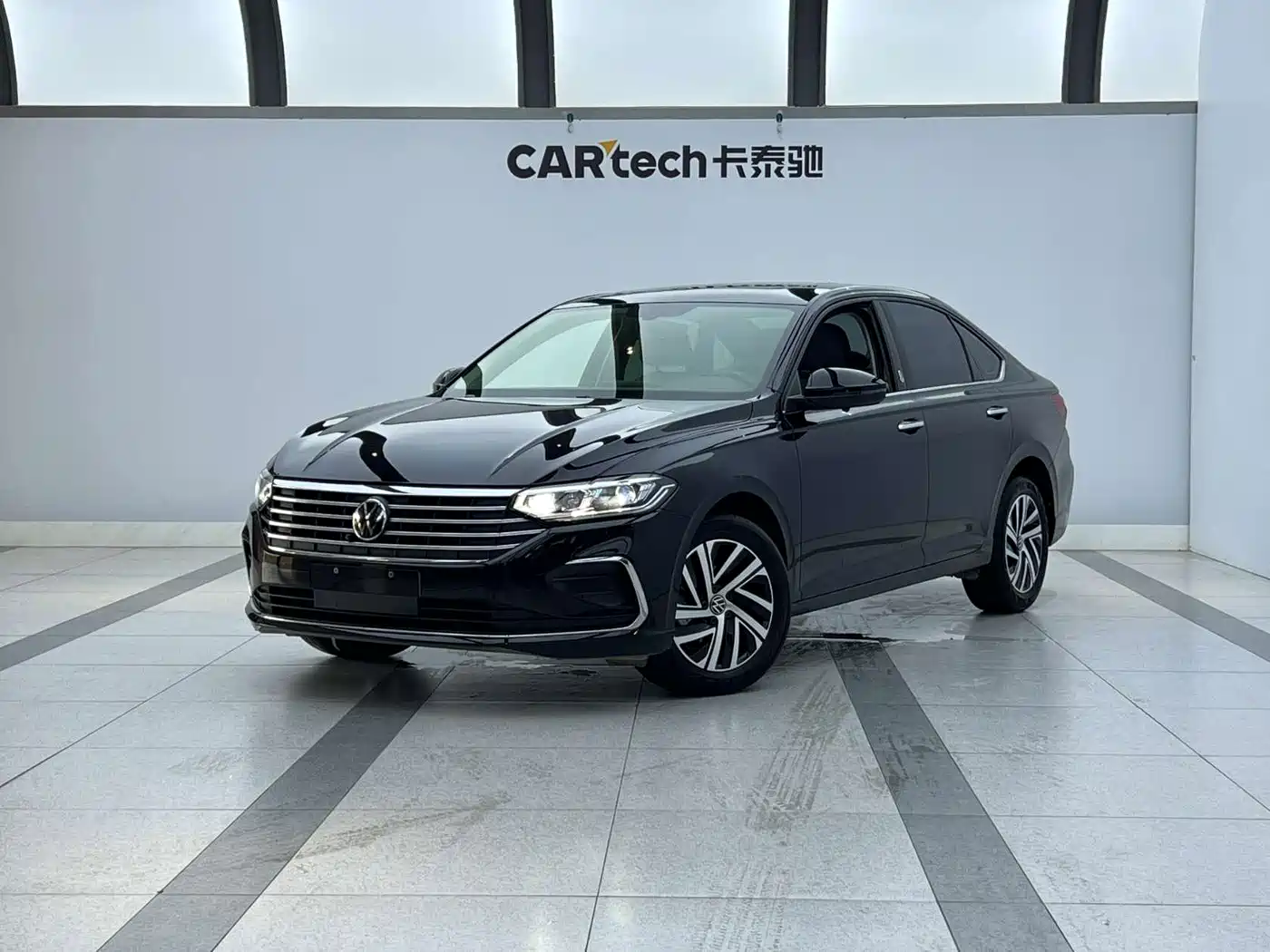 Volkswagen Lavida 2023 1.5L Auto Luxury Edition