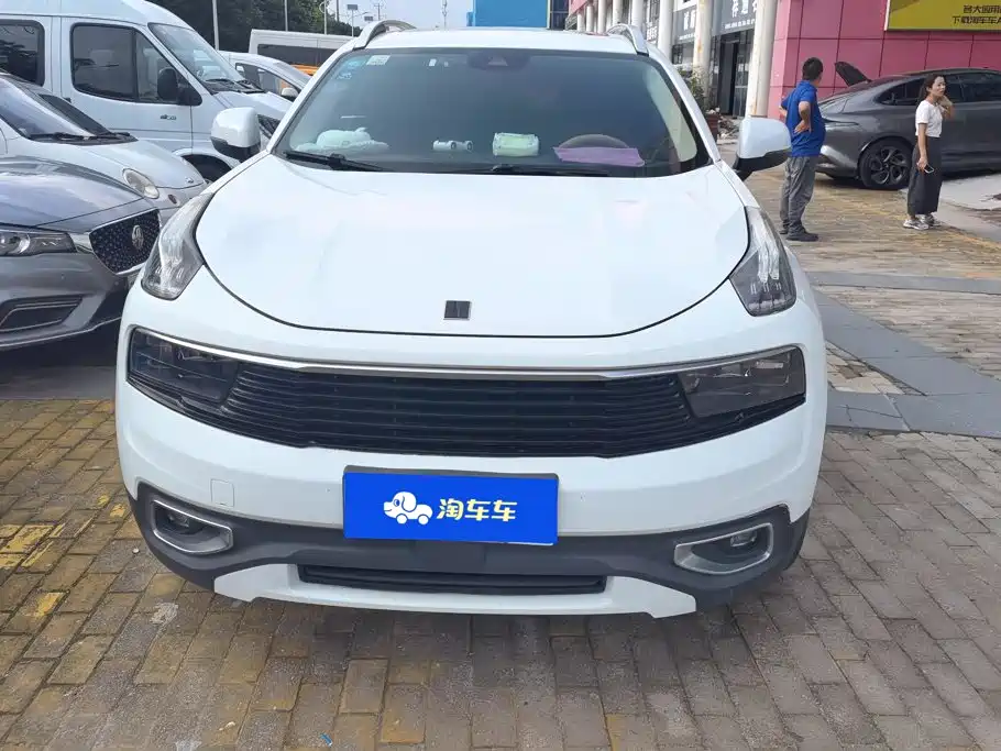 Lynk & Co 01 2018 2017 2.0T 2WD Pro Version