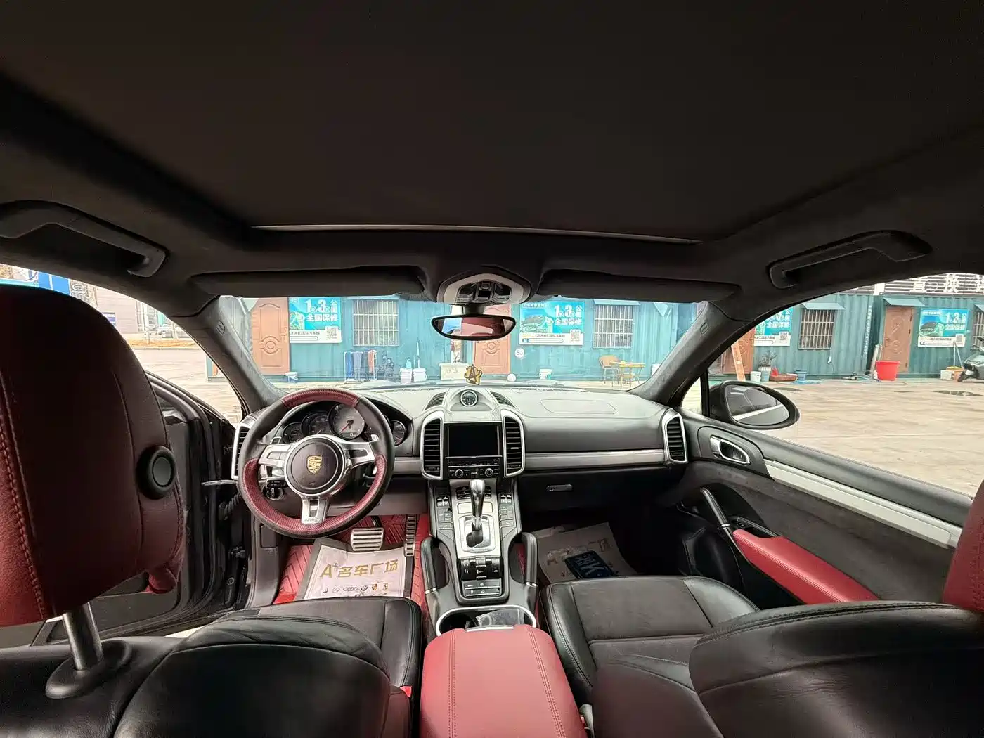 Porsche Cayenne 2012 Cayenne GTS 4.8L фото 9