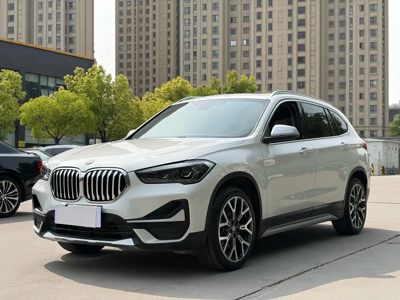 BMW X1 2022 xDrive25Li Premium