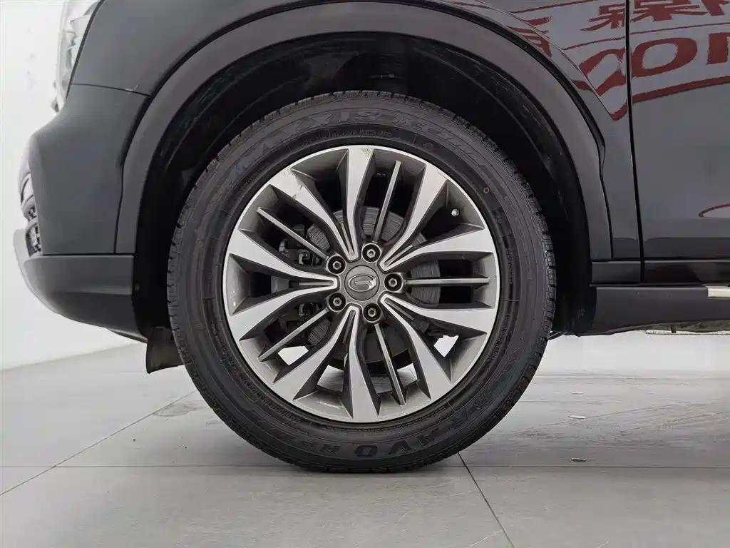 GAC Trumpchi Trumpchi GS8 2017 320T 2WD Luxury Smart Connect (7-seater) фото 17