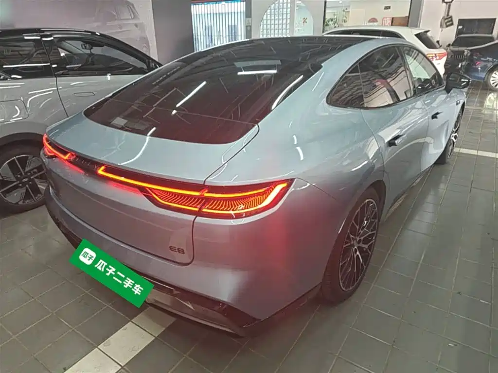 Geely Galaxy Galaxy E8 2025 620km AWD Starship LiDAR Smart Drive Edition фото 7
