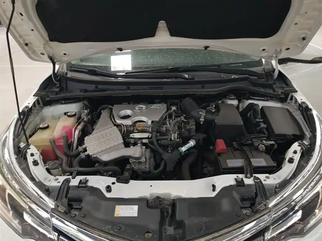 Toyota Corolla 2017 Facelift 1.2T S-CVT GL-i фото 20