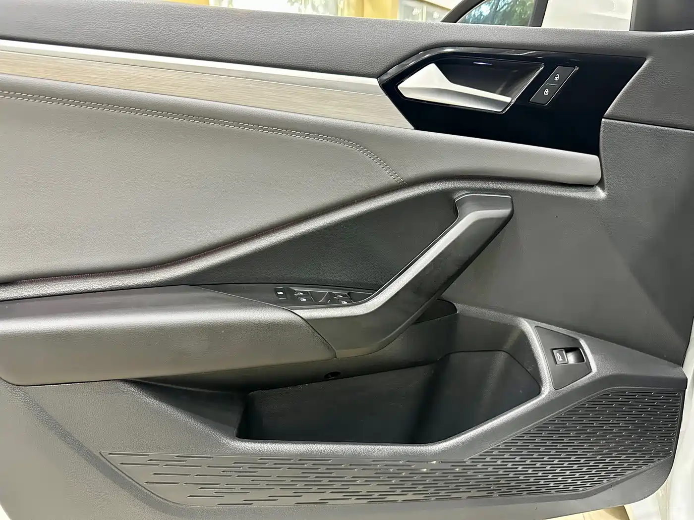 Volkswagen Sagitar 2020 200TSI DSG Comfort China VI фото 19