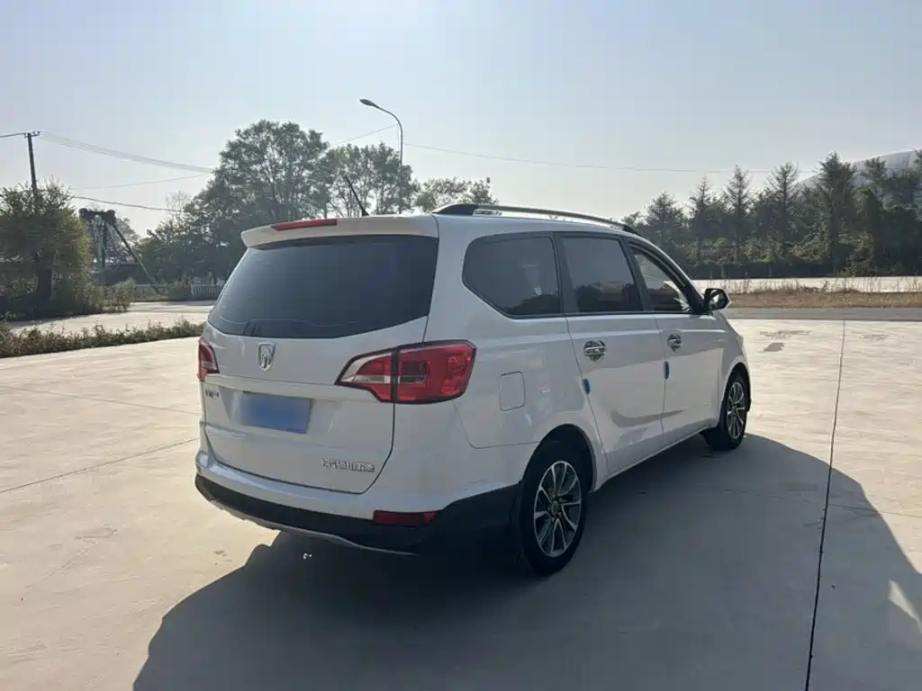 Baojun 730 2019 2016 1.5L Manual Premium 7-Seater (China V)