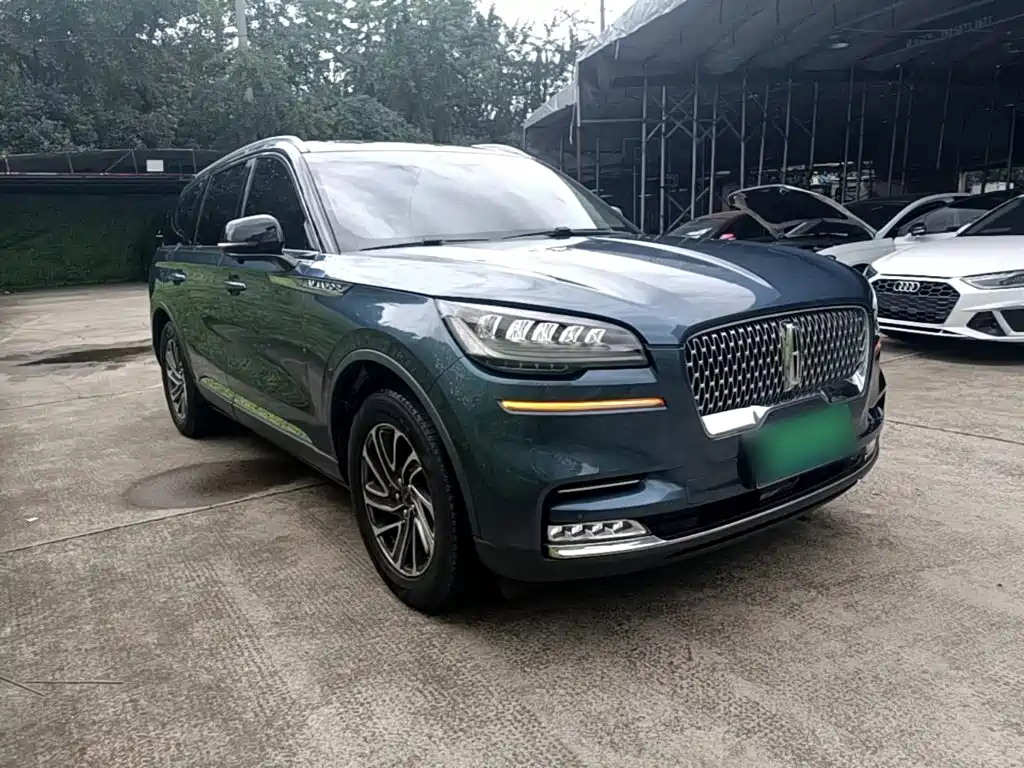 Lincoln Aviator (Import) 2020 2020 3.0T V6 AWD Premium Edition