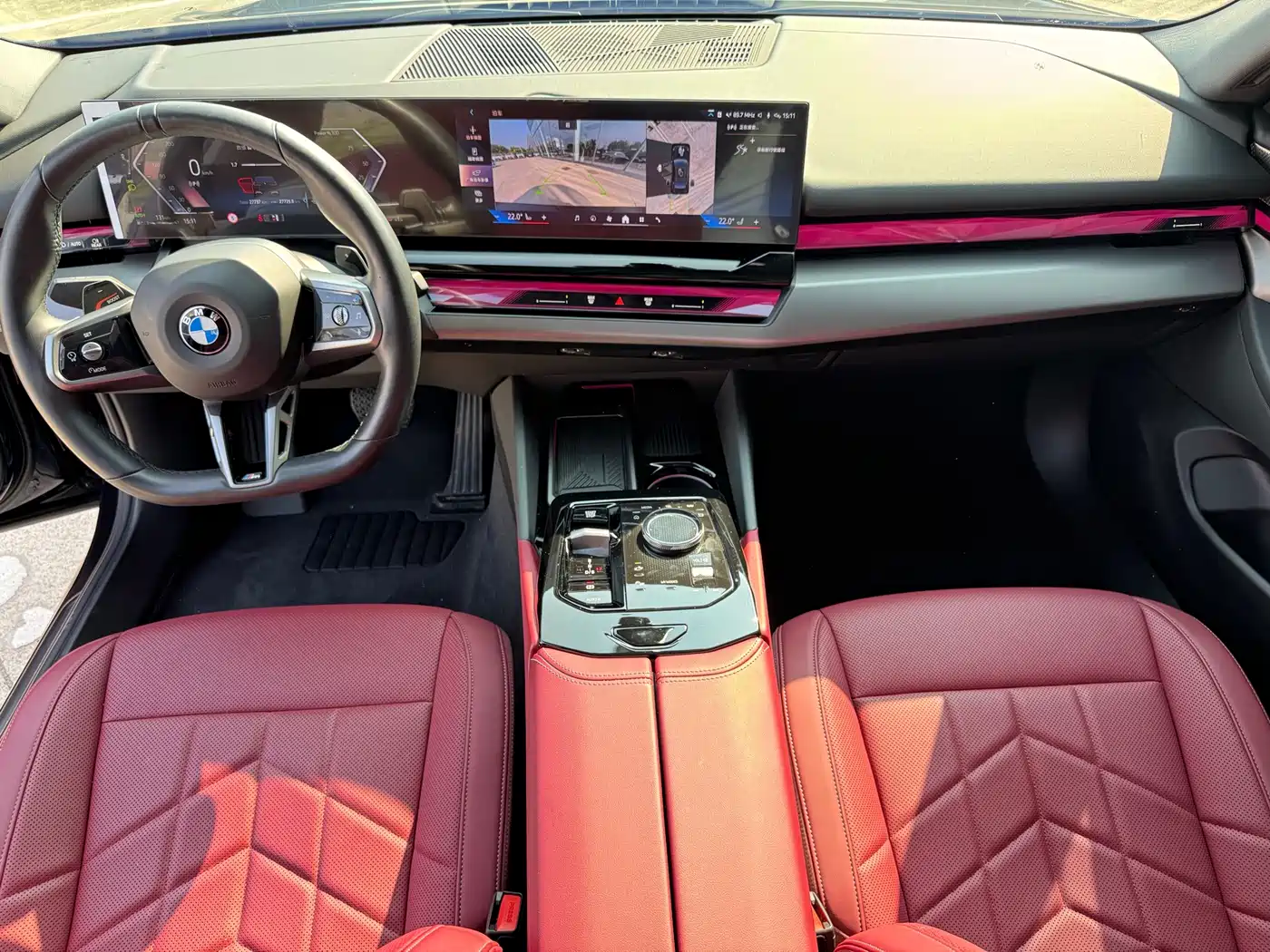 BMW 5 Series 2024 530Li Leading M Sport Package фото 4