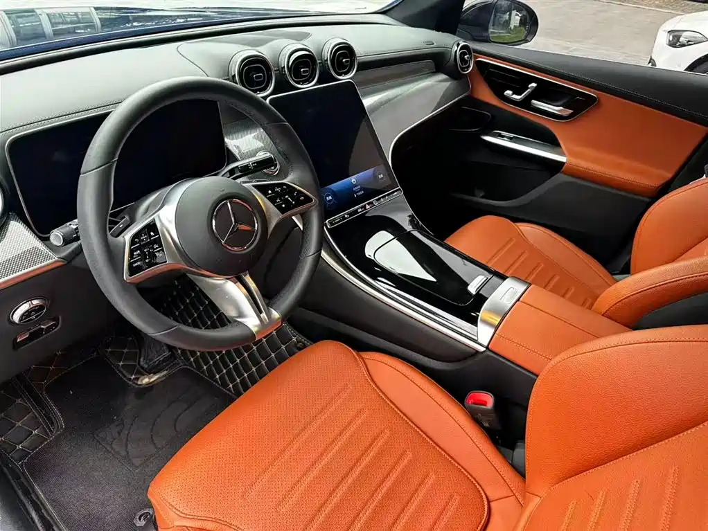 Mercedes-Benz GLC 2023 GLC 260 L 4MATIC Sport 5-seater фото 13