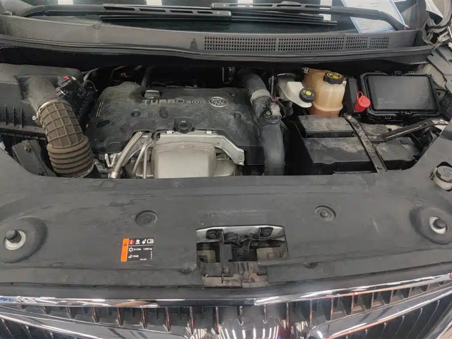 Buick GL8 2018 ES 28T Comfort Type China VI фото 10