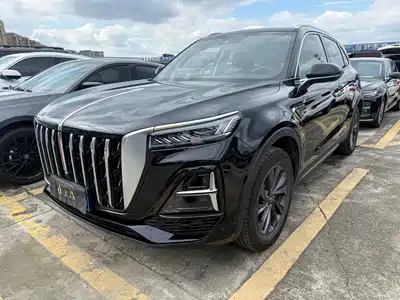 Hongqi HS5