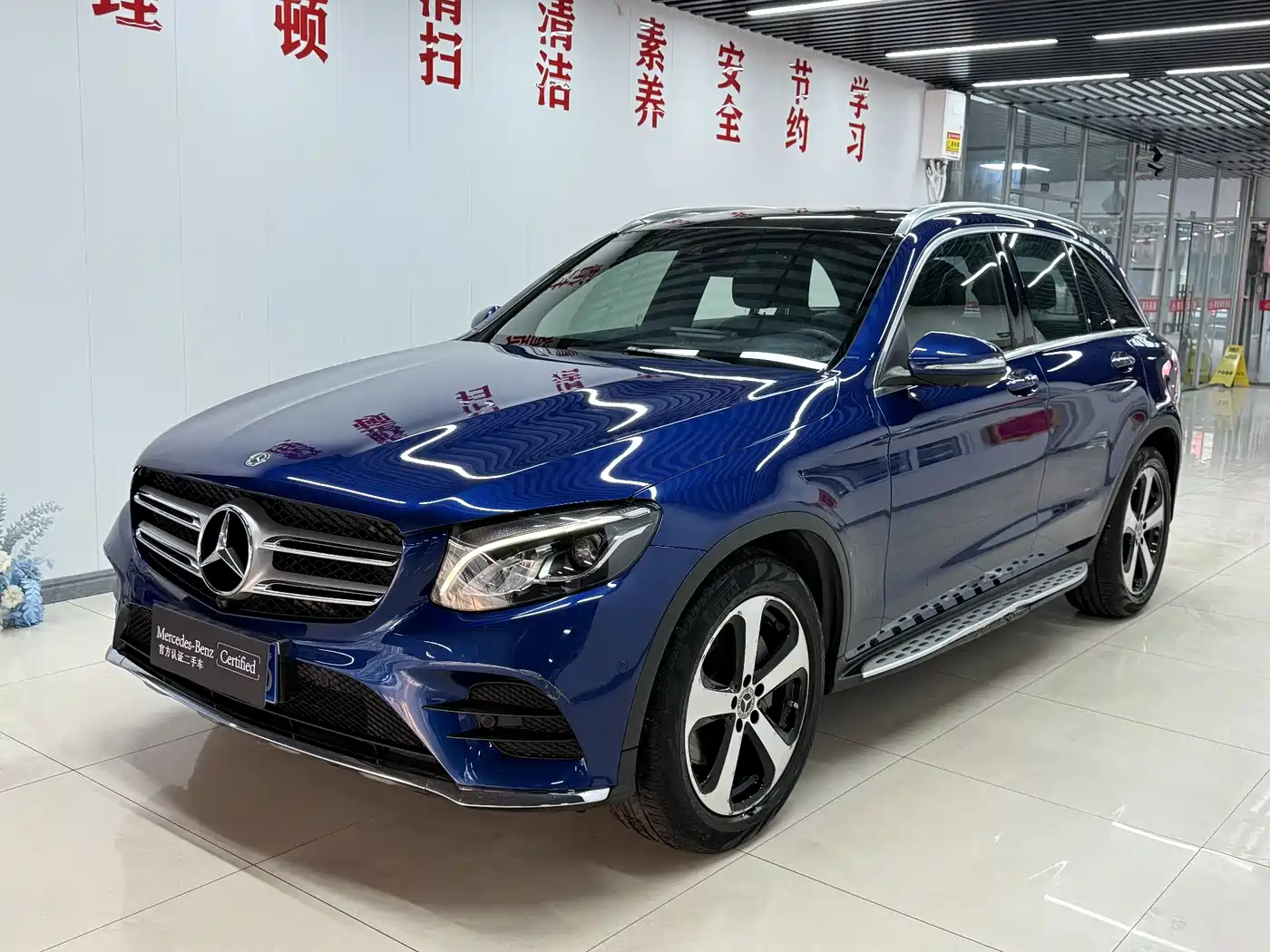 Mercedes-Benz GLC 2018 Facelift GLC 260 4MATIC Luxury