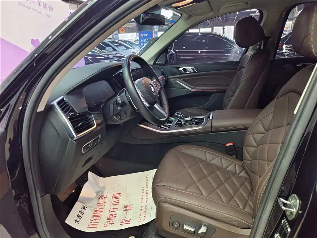 BMW X5 2022 xDrive 30Li Premium M Sport Package фото 10