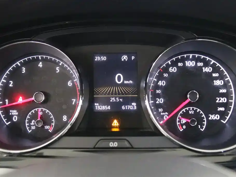 Volkswagen Lamando 2017 280TSI DSG Luxury Edition фото 7