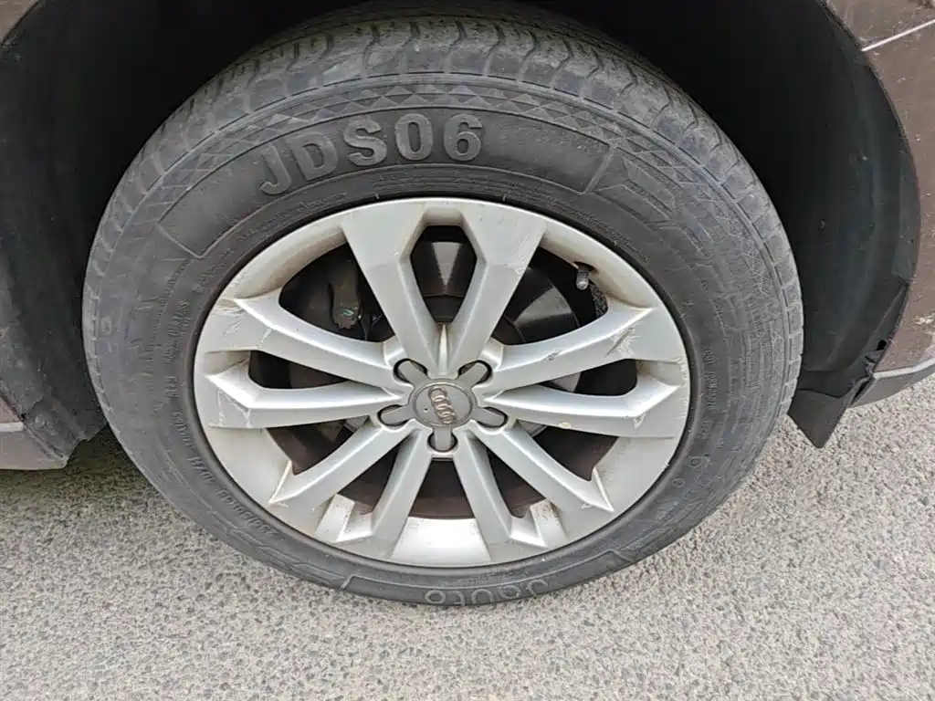 Audi Q5 2015 40 TFSI Technology фото 14