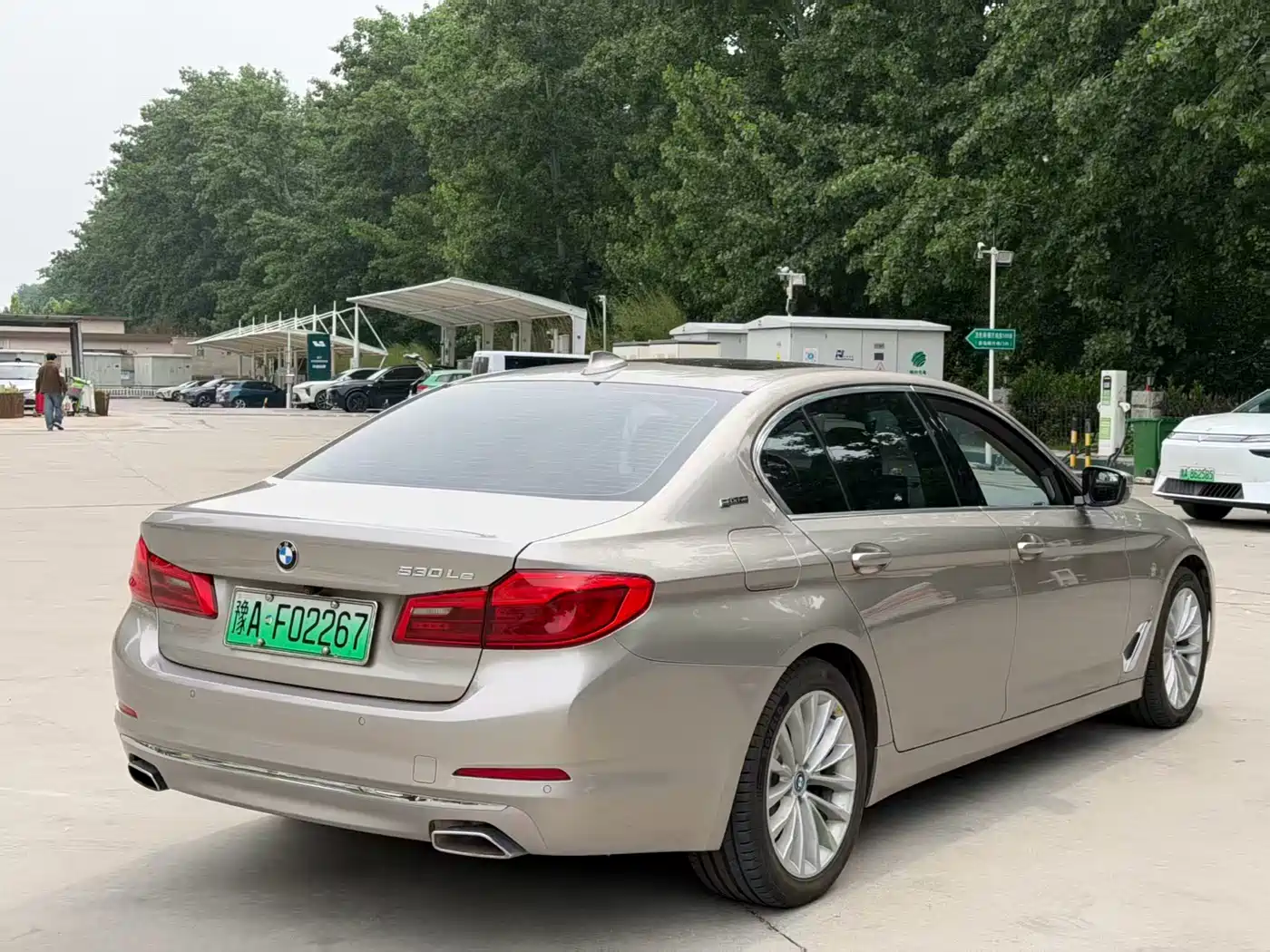 BMW 5 Series New Energy 2019 Facelift 530Le Luxury Package фото 5