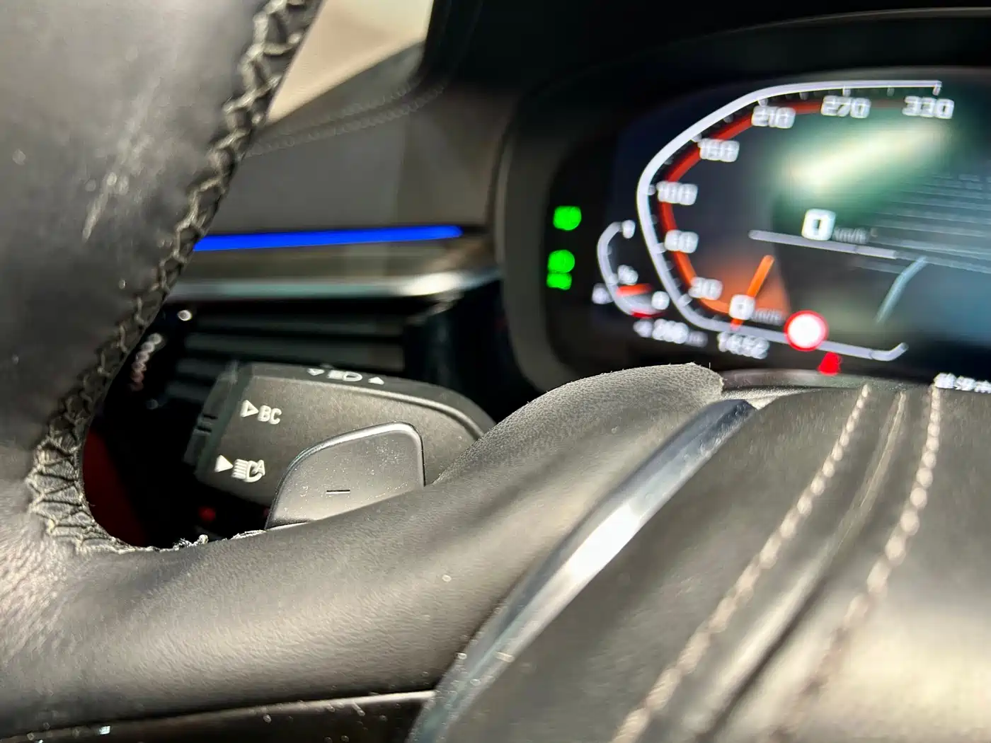 BMW 5 Series 2021 530Li Premium Luxury Package фото 14