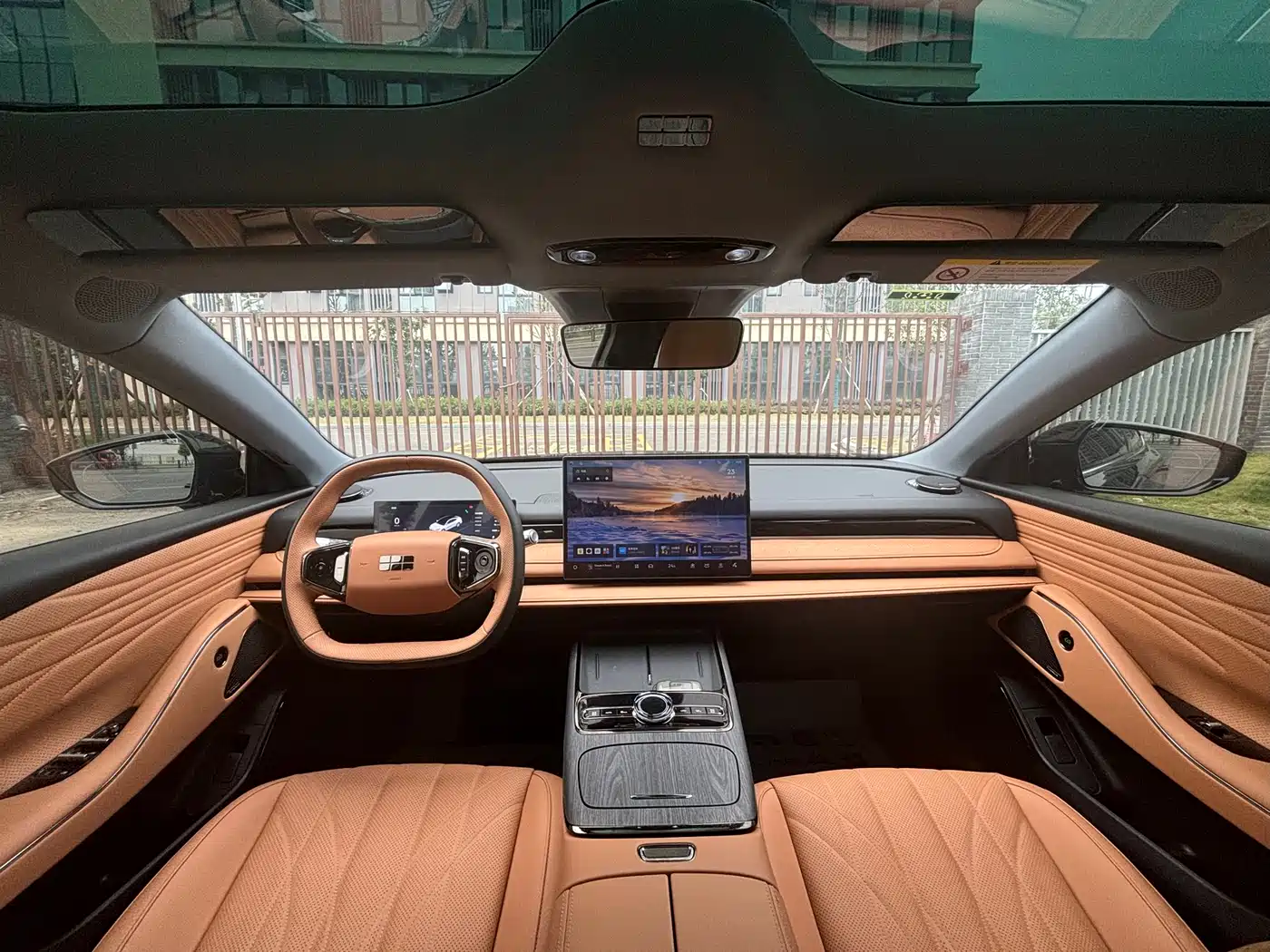 Geely Galaxy Galaxy Xingyao 8 2025 130km EM-i Premium Edition фото 6