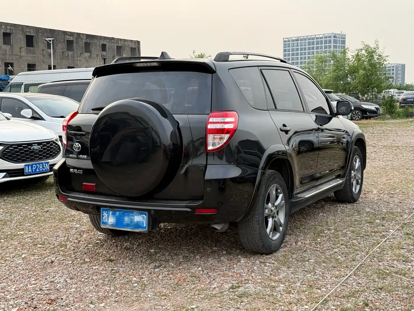 Toyota RAV4 Rongfang 2013 Special Edition 2.0L Auto Elite фото 14