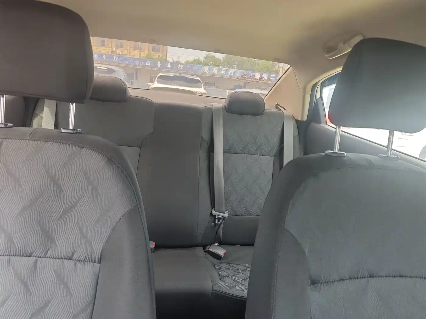 Kia K2 2017 2017 Sedan 1.4L AT GLS