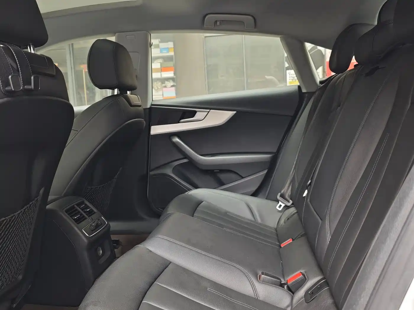 Audi A5 (Import) 2019 Sportback 40 TFSI Fashion фото 6