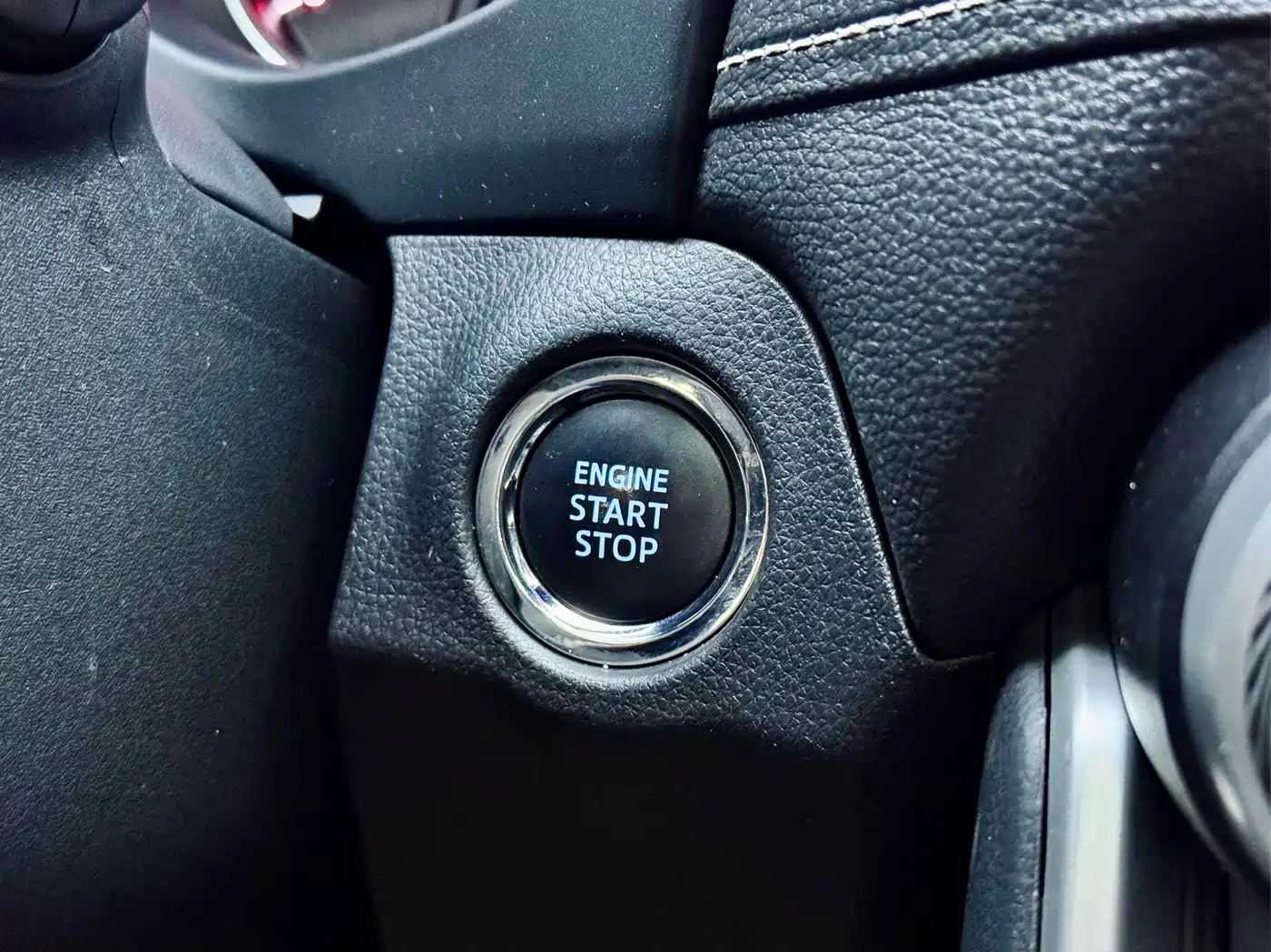 Toyota Wildlander 2022 2.0L CVT FWD Luxury PLUS Edition фото 22