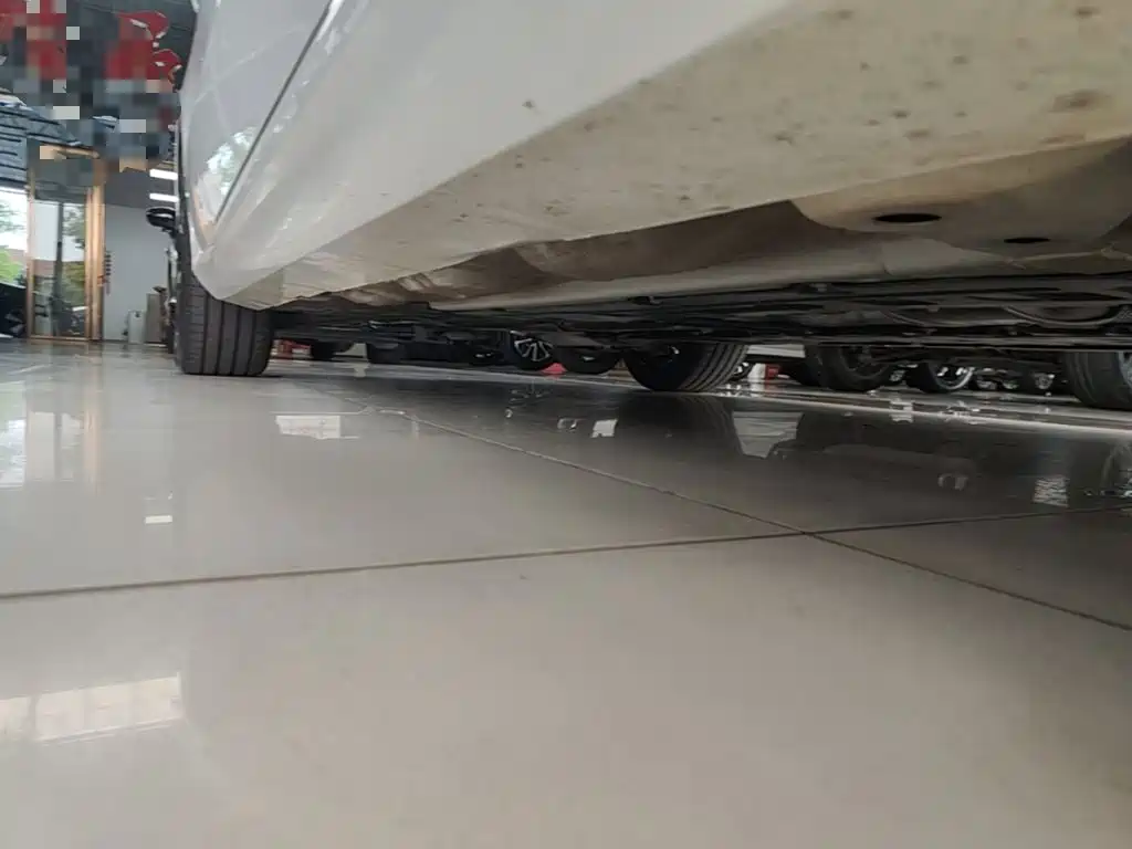 Фото 21 - Volvo S60