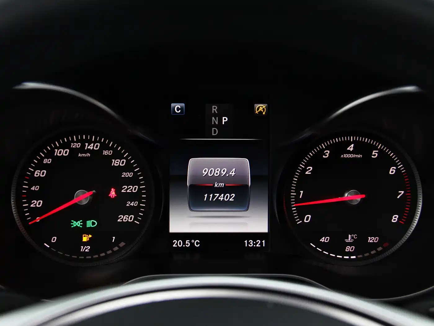 Mercedes-Benz GLC 2017 GLC 260 4MATIC Dynamic фото 6