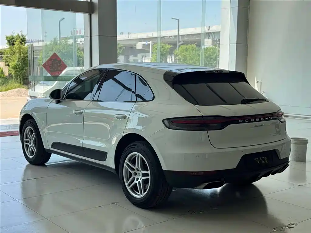 Porsche Macan 2021 Macan 2.0T фото 6