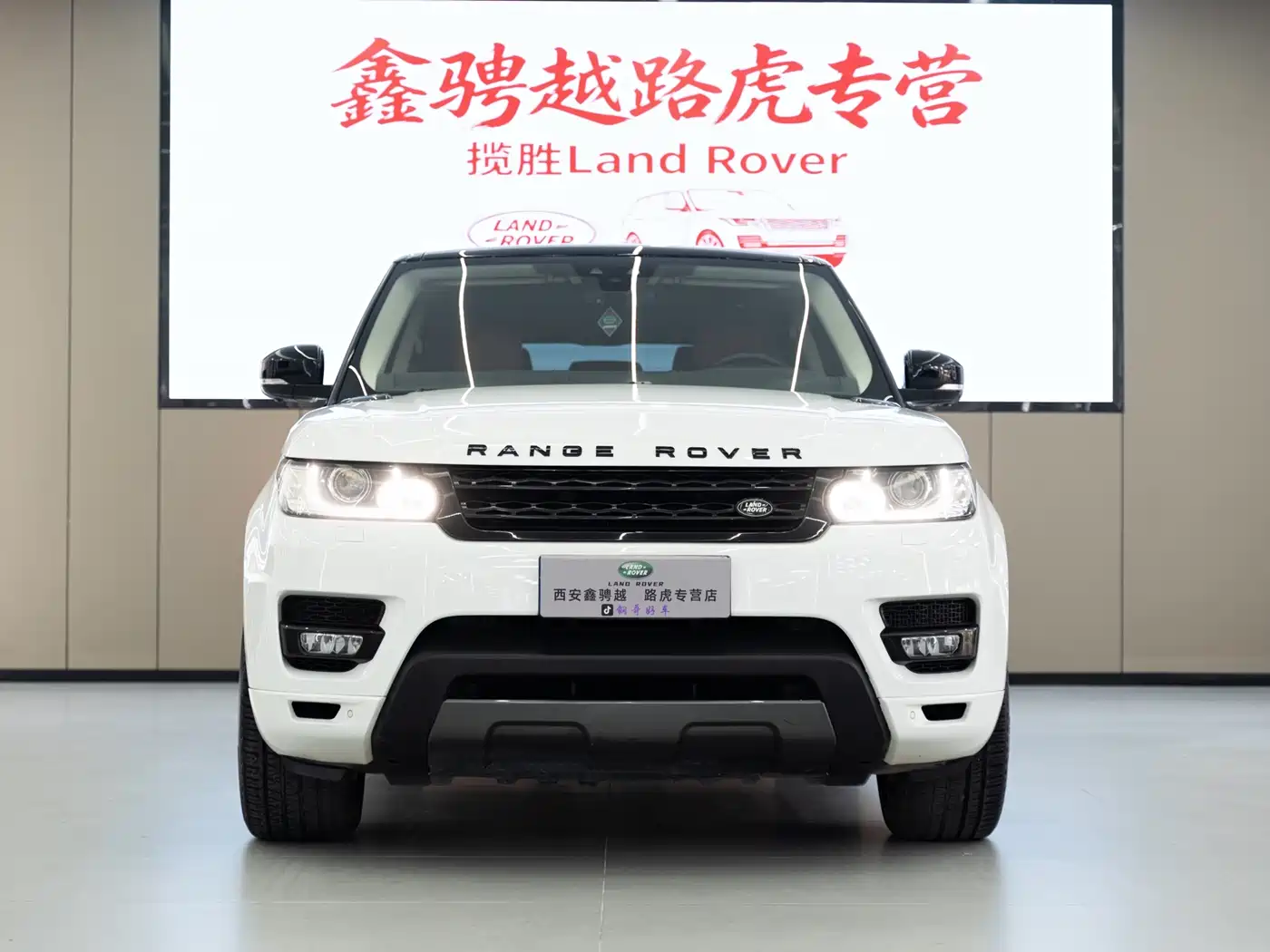 Land Rover Range Rover Sport 2017 3.0 SC V6 HSE DYNAMIC фото 2