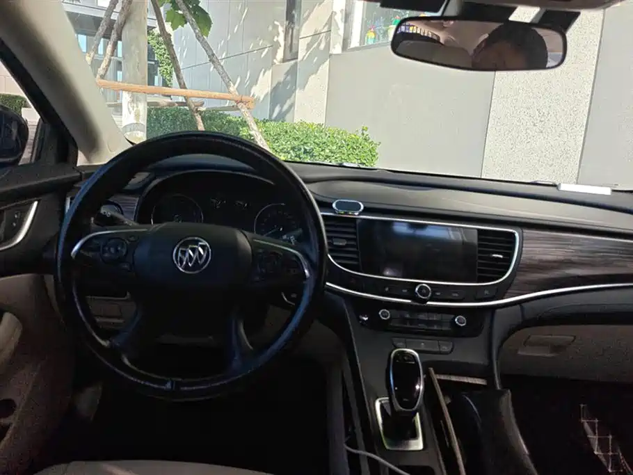 Buick LaCrosse 2020 652T Elite фото 12