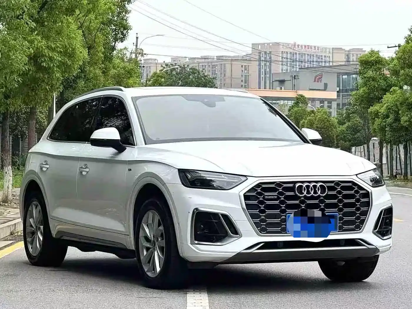 Audi Q5L 2022 40T Luxury Elegance фото 10